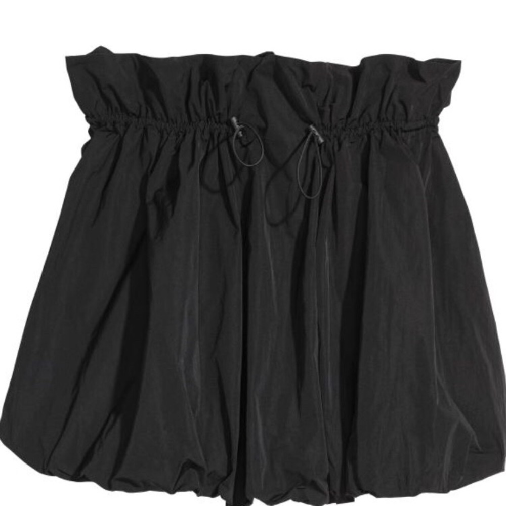 H&M BUBBLE SKIRT